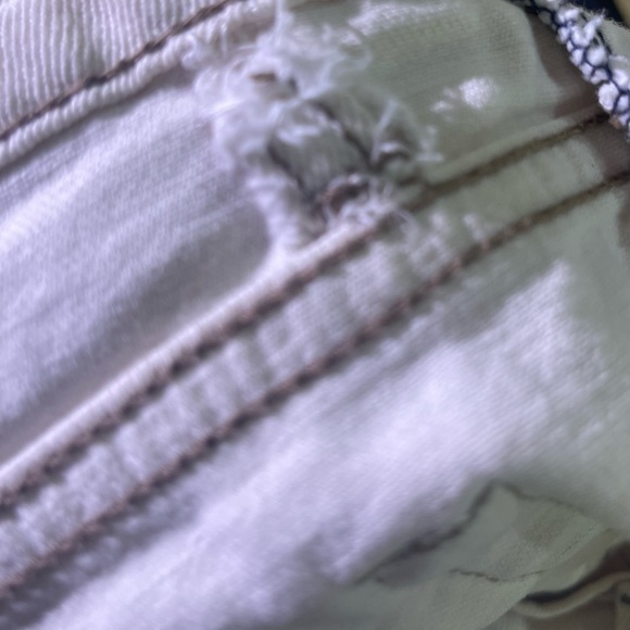 Forever 21 embellished vintage white Jeans size Large - Picture 9 of 9